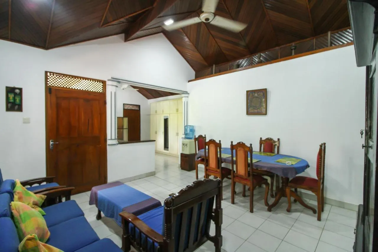Lioni Holidays Villa Негомбо Шри-Ланка